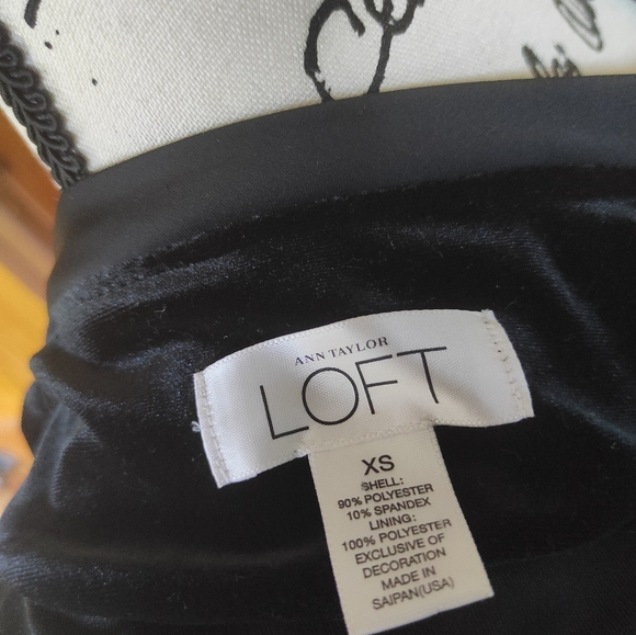 Ann Taylor LOFT Velvet Cardigan - Picture 4 of 4